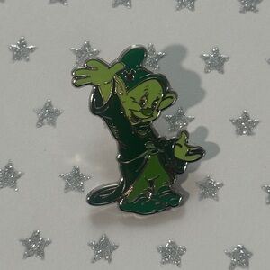 2025 Disney World Hidden Mickey Wave B Green Color Story Dopey Enamel Pin